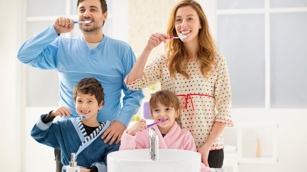 çocuklarda diş sağlığı için beslenme

